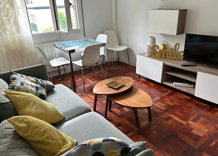 Bonito Piso Con Garaje Cerca De Playas